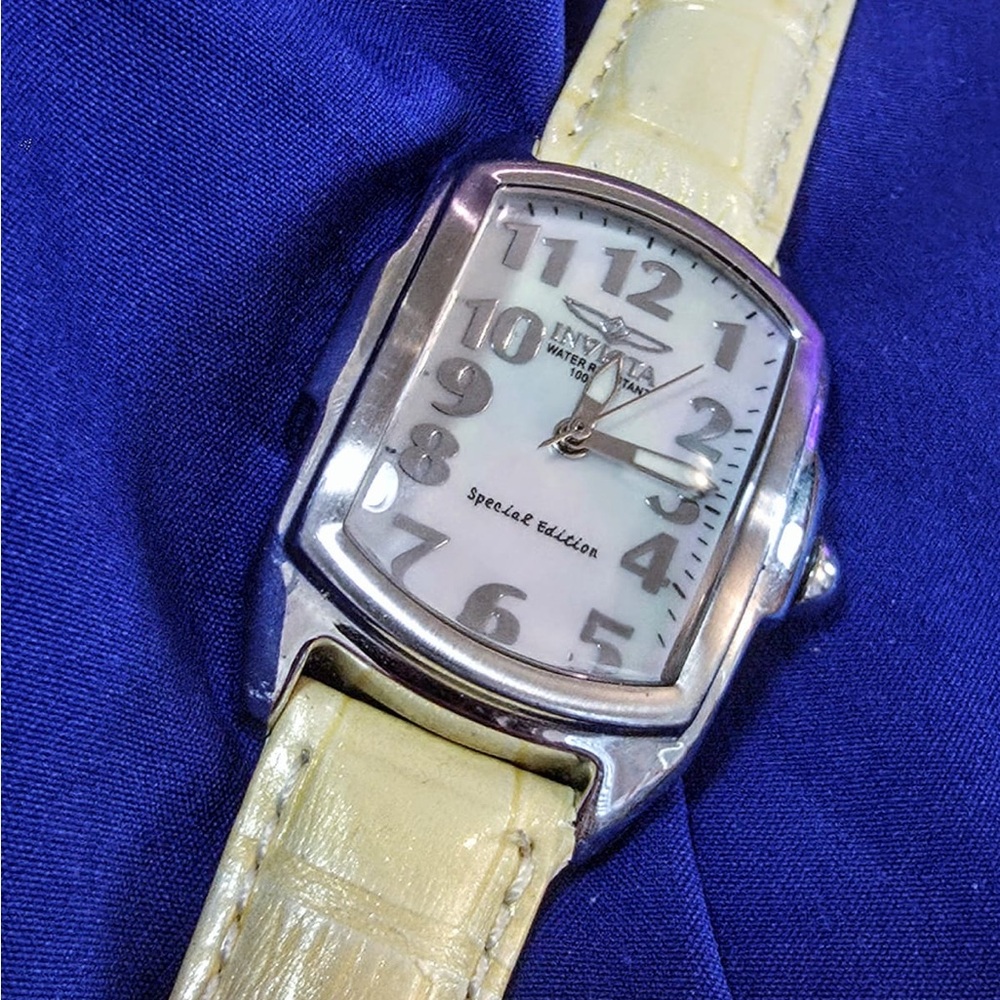 Invicta Lupah Womens Watch 31mm New Battery